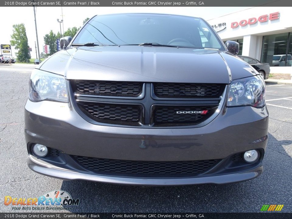 2018 Dodge Grand Caravan SE Granite Pearl / Black Photo #2