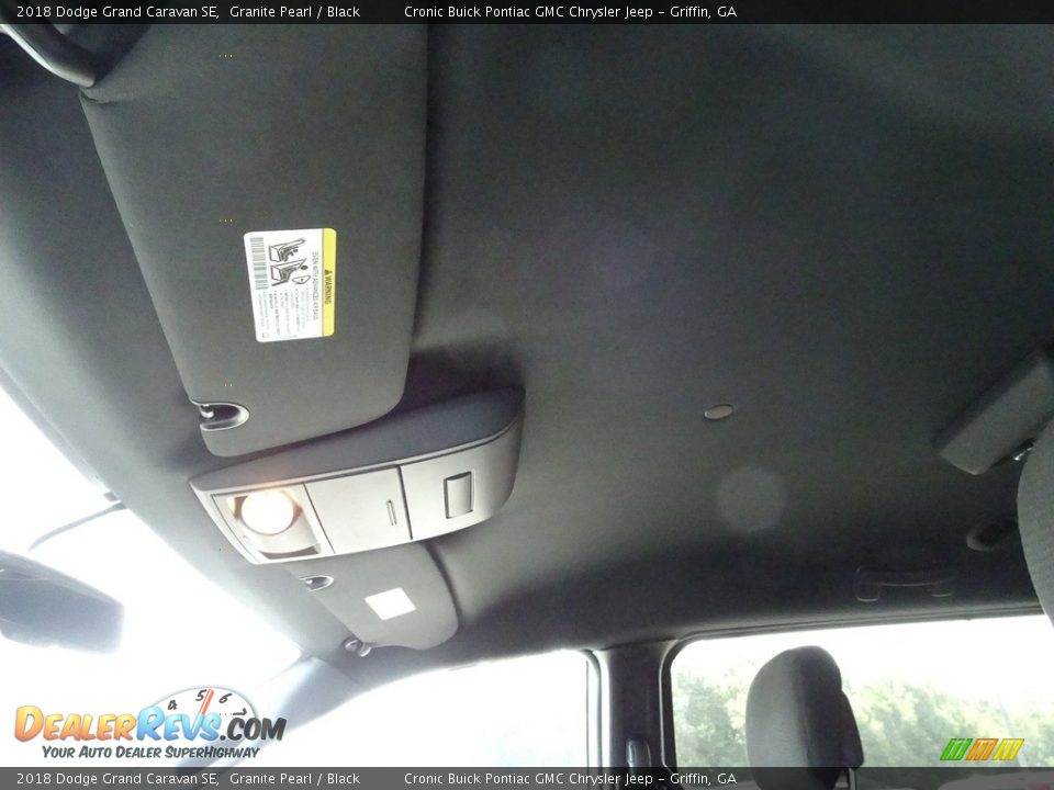 2018 Dodge Grand Caravan SE Granite Pearl / Black Photo #7