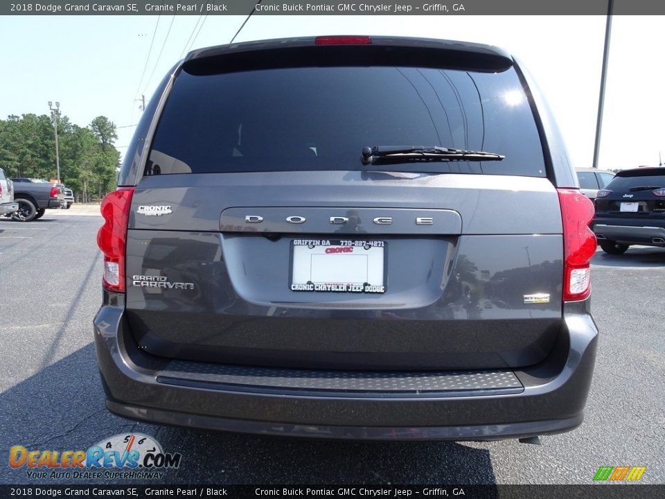 2018 Dodge Grand Caravan SE Granite Pearl / Black Photo #10
