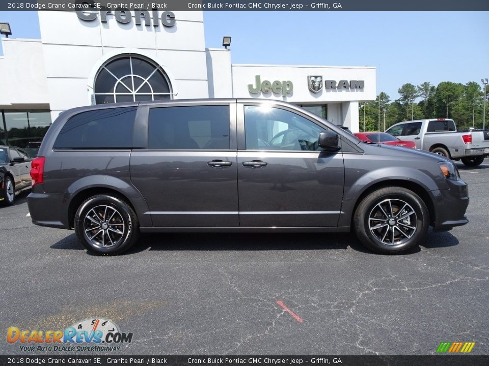2018 Dodge Grand Caravan SE Granite Pearl / Black Photo #12