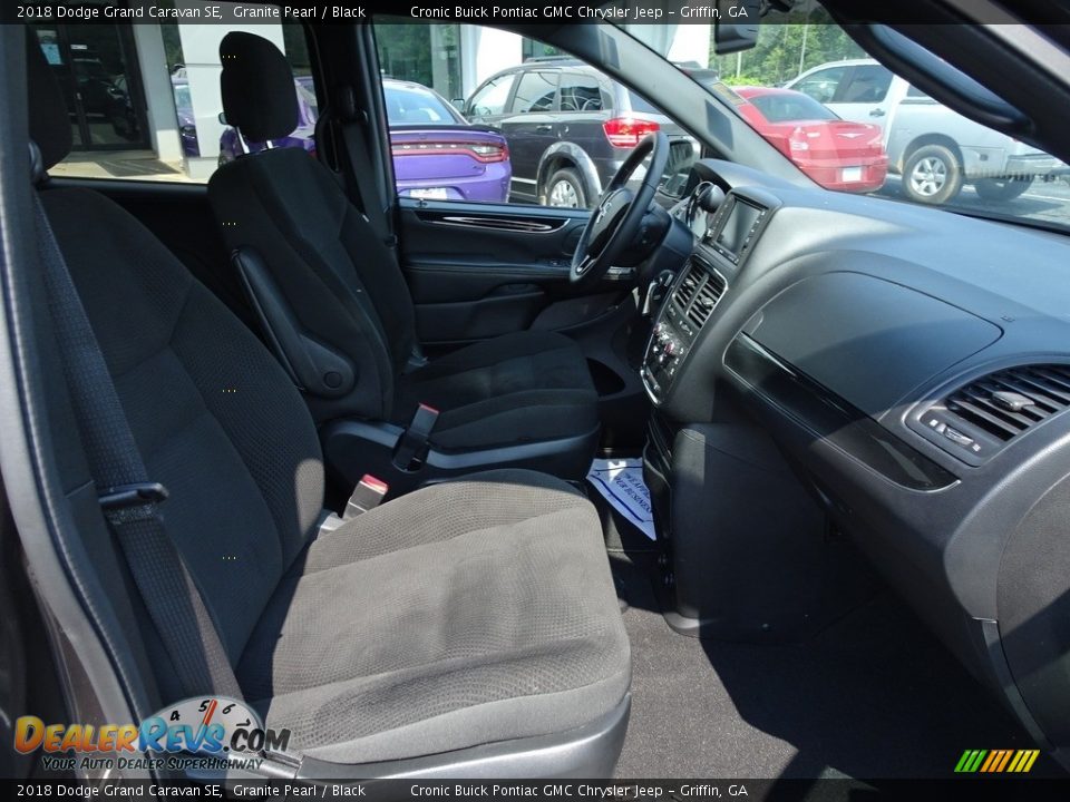 2018 Dodge Grand Caravan SE Granite Pearl / Black Photo #13