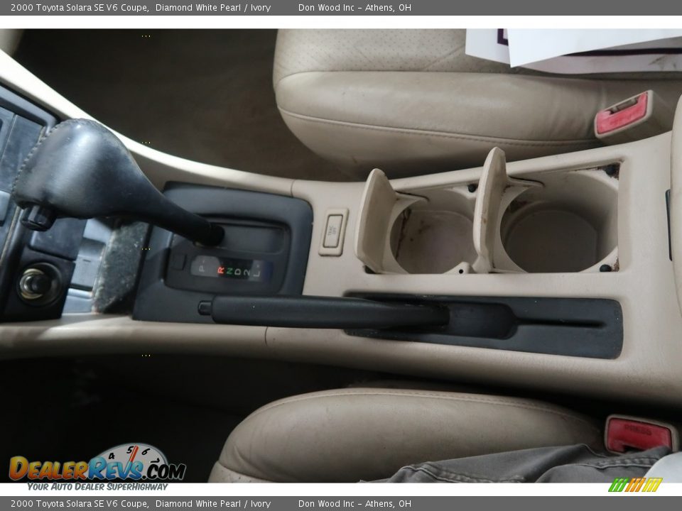 2000 Toyota Solara SE V6 Coupe Diamond White Pearl / Ivory Photo #19
