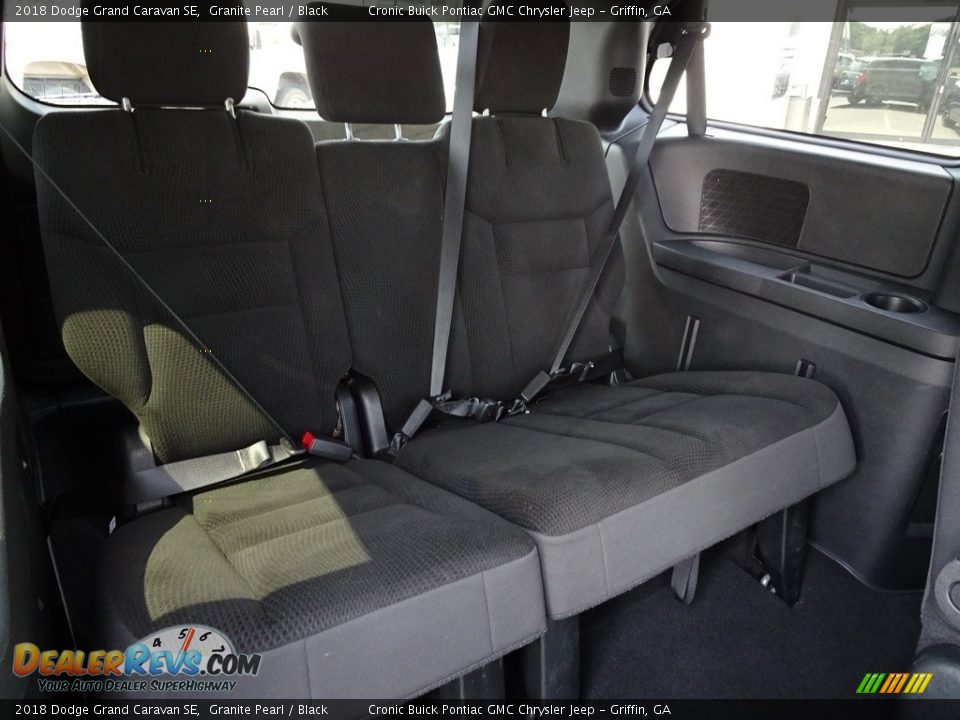 2018 Dodge Grand Caravan SE Granite Pearl / Black Photo #15