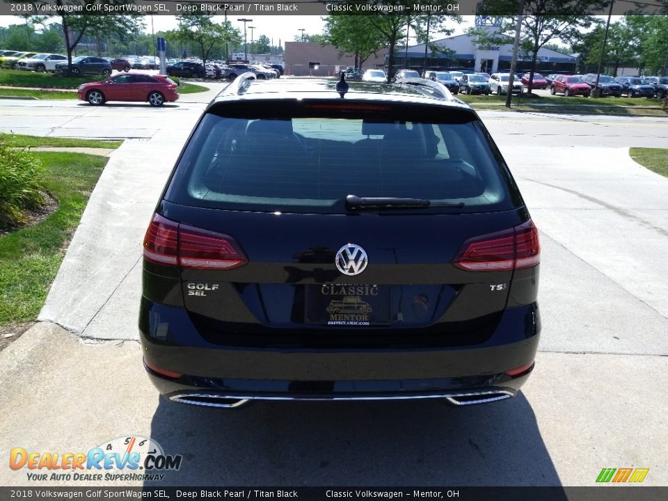 2018 Volkswagen Golf SportWagen SEL Deep Black Pearl / Titan Black Photo #5