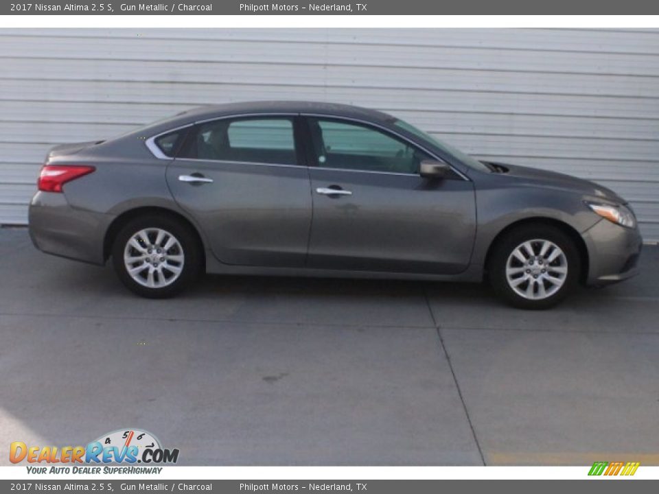 2017 Nissan Altima 2.5 S Gun Metallic / Charcoal Photo #11