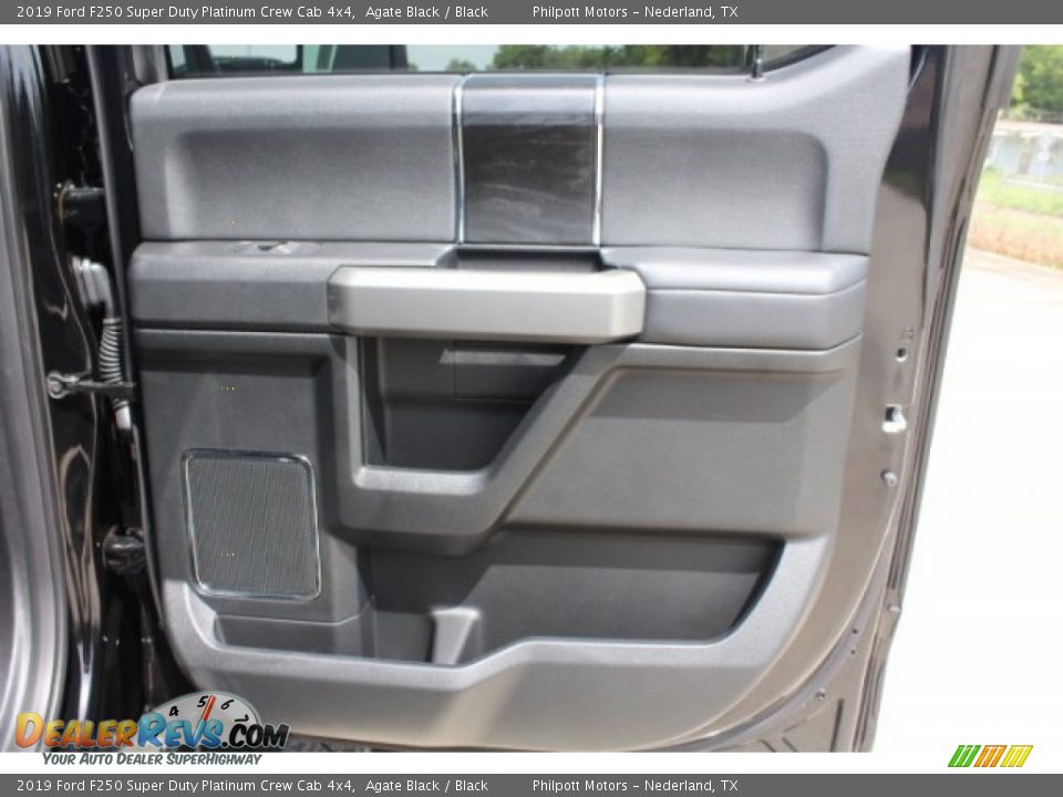 2019 Ford F250 Super Duty Platinum Crew Cab 4x4 Agate Black / Black Photo #28