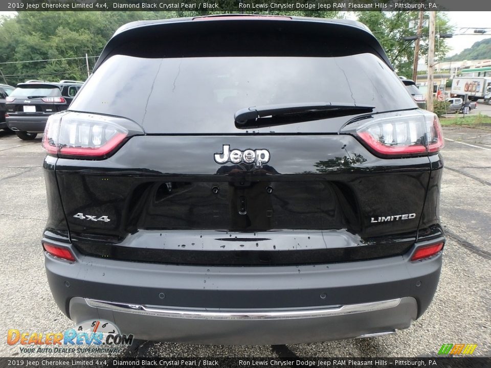 2019 Jeep Cherokee Limited 4x4 Diamond Black Crystal Pearl / Black Photo #4
