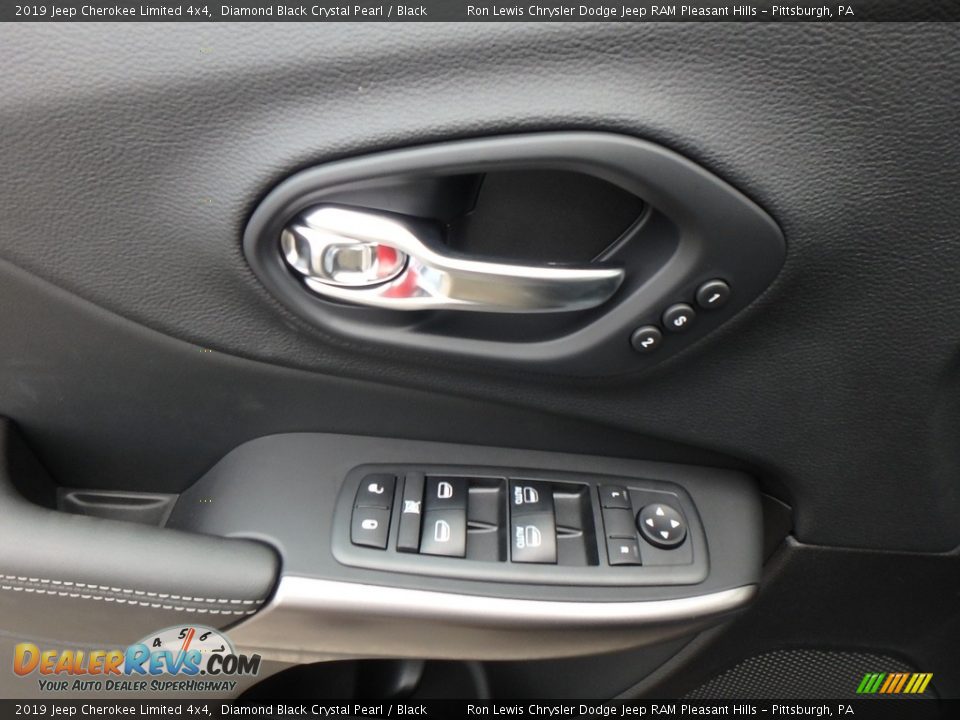 2019 Jeep Cherokee Limited 4x4 Diamond Black Crystal Pearl / Black Photo #13