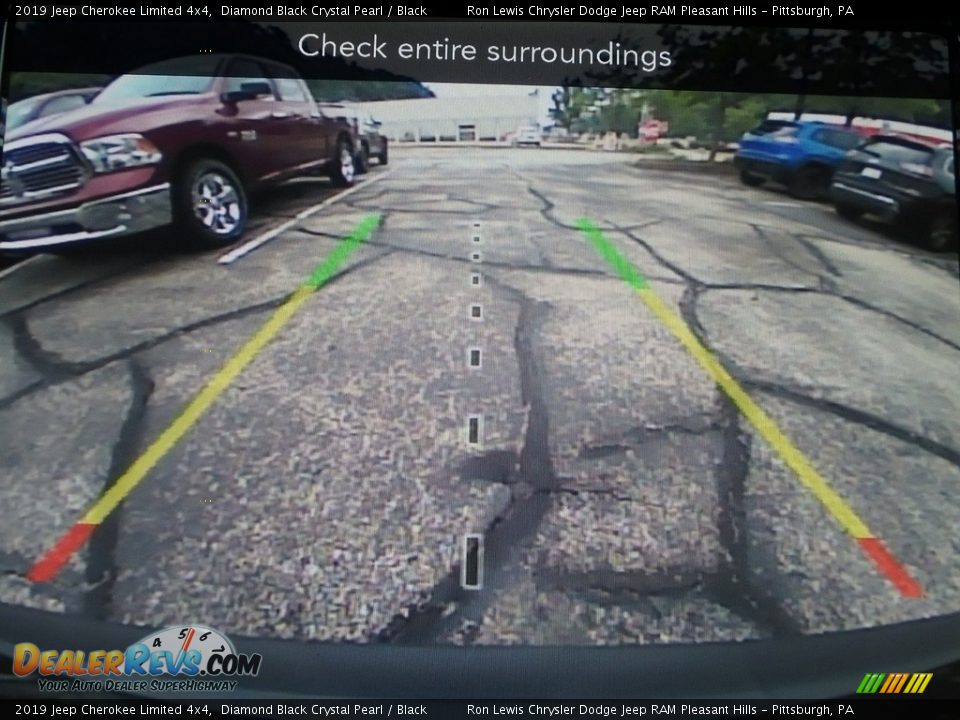 2019 Jeep Cherokee Limited 4x4 Diamond Black Crystal Pearl / Black Photo #17