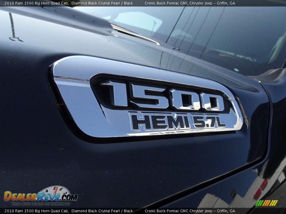 2019 Ram 1500 Big Horn Quad Cab Diamond Black Crystal Pearl / Black Photo #10