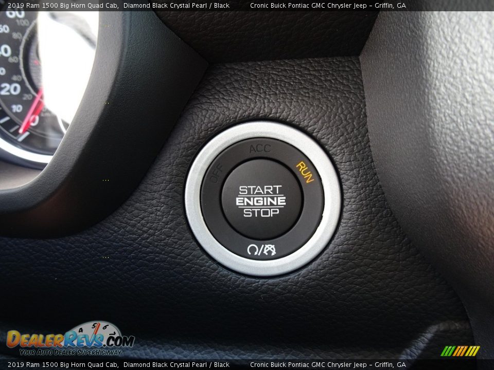 2019 Ram 1500 Big Horn Quad Cab Diamond Black Crystal Pearl / Black Photo #7