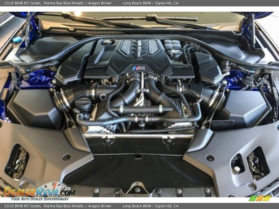 2018 BMW M5 Sedan 4.4 Liter M TwinPower Turbocharged DOHC 32-Valve VVT V8 Engine Photo #8