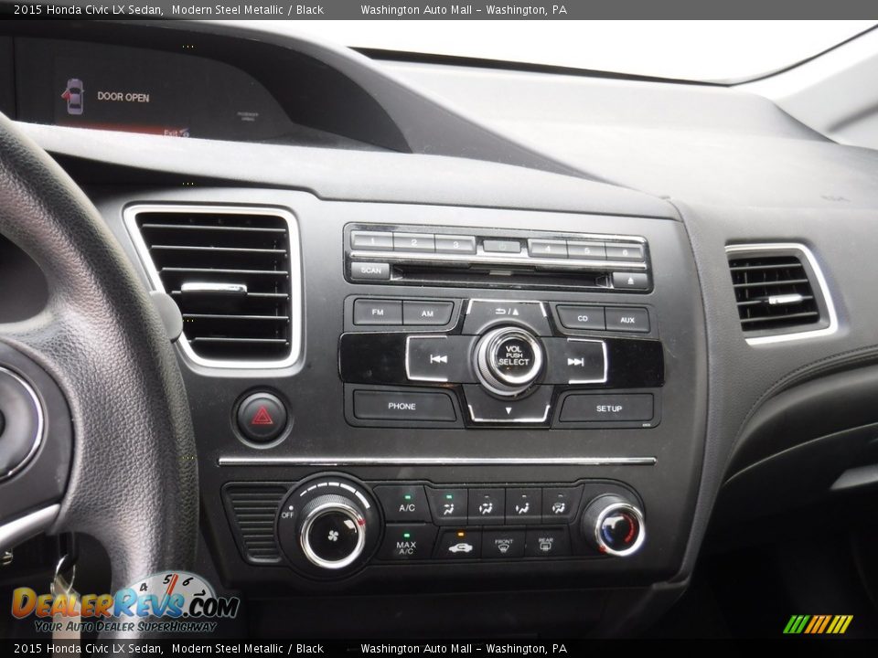 2015 Honda Civic LX Sedan Modern Steel Metallic / Black Photo #14