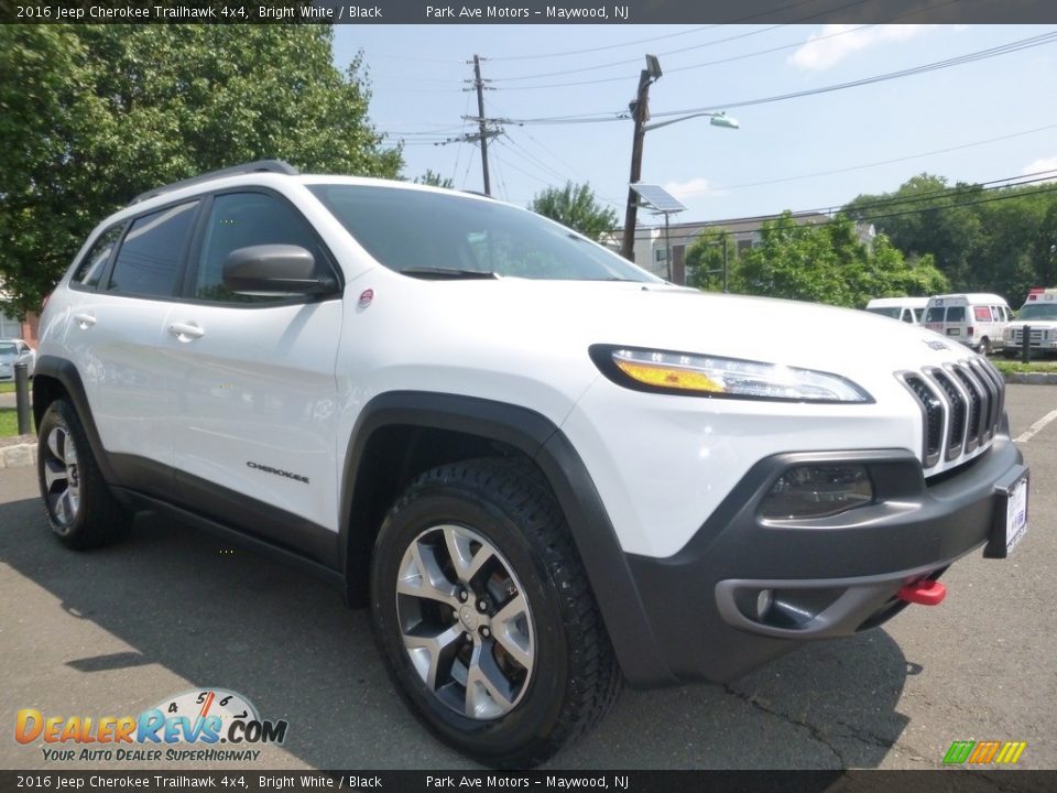 2016 Jeep Cherokee Trailhawk 4x4 Bright White / Black Photo #7