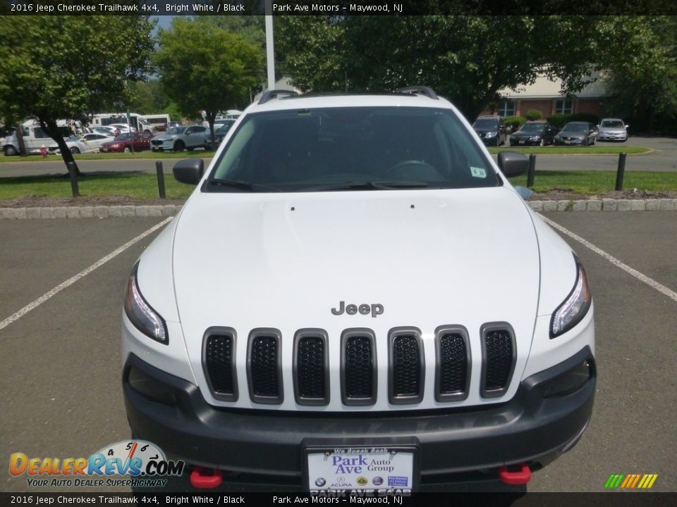 2016 Jeep Cherokee Trailhawk 4x4 Bright White / Black Photo #8
