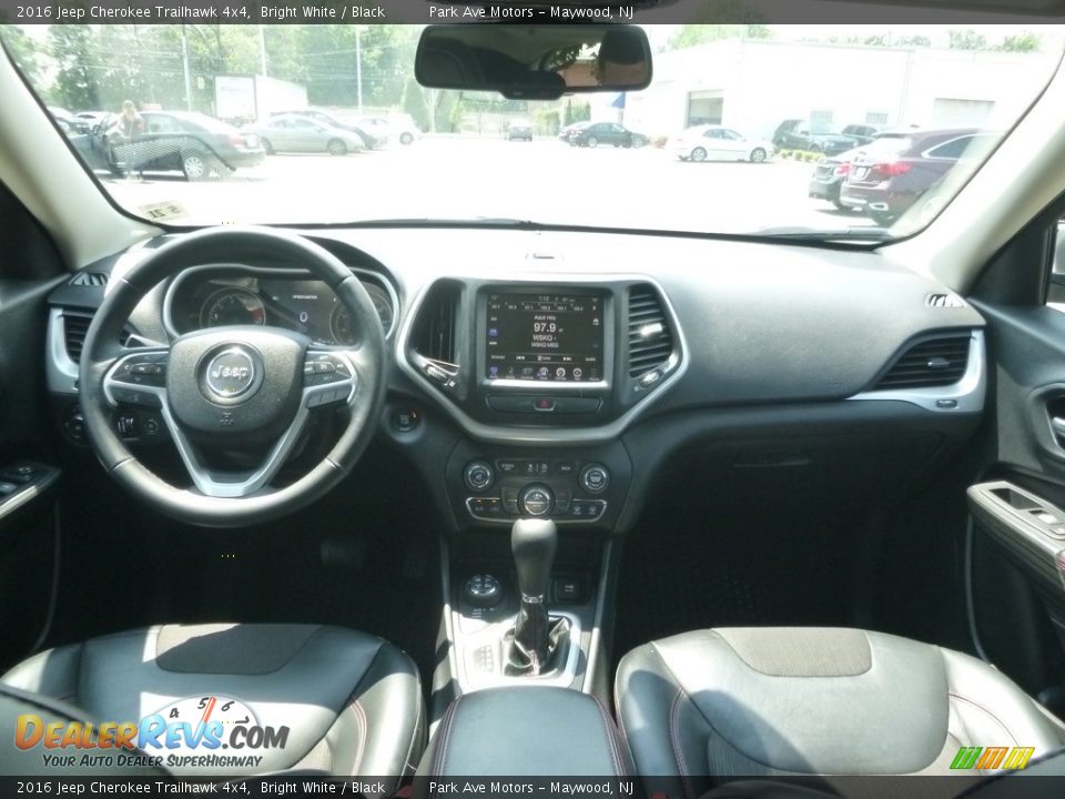 2016 Jeep Cherokee Trailhawk 4x4 Bright White / Black Photo #25