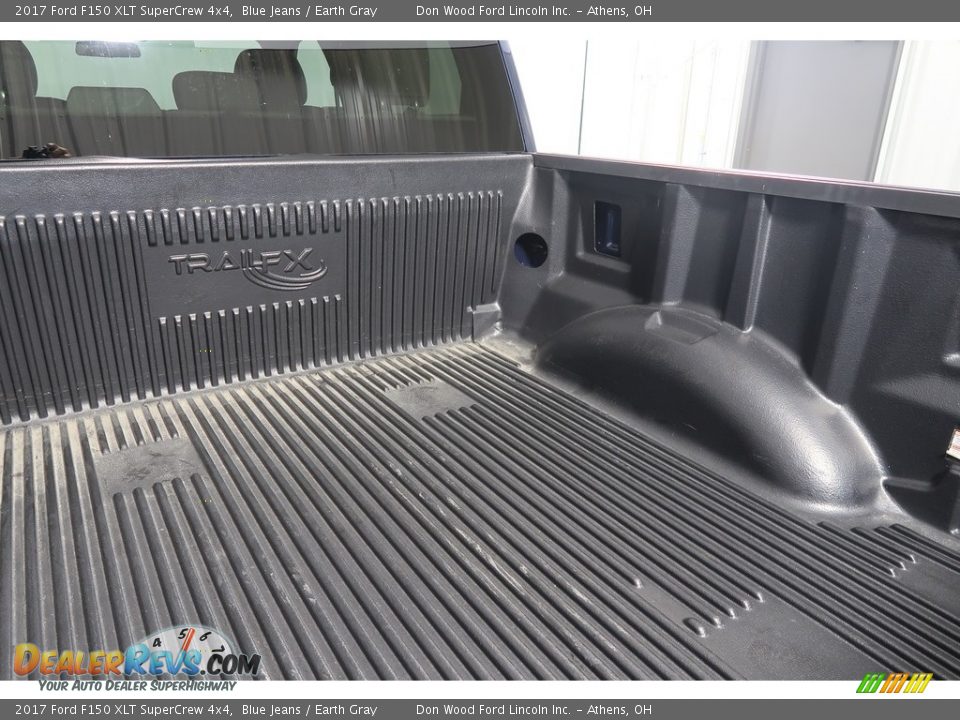 2017 Ford F150 XLT SuperCrew 4x4 Blue Jeans / Earth Gray Photo #29