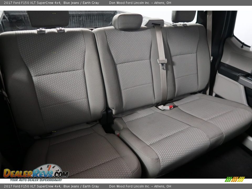 2017 Ford F150 XLT SuperCrew 4x4 Blue Jeans / Earth Gray Photo #34