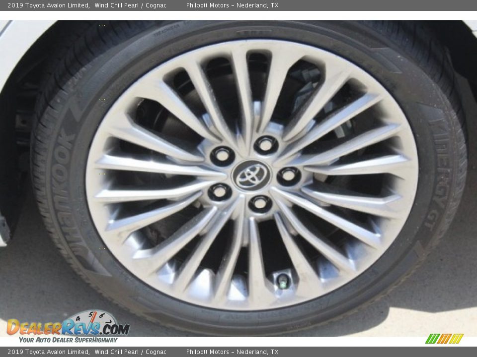2019 Toyota Avalon Limited Wind Chill Pearl / Cognac Photo #5