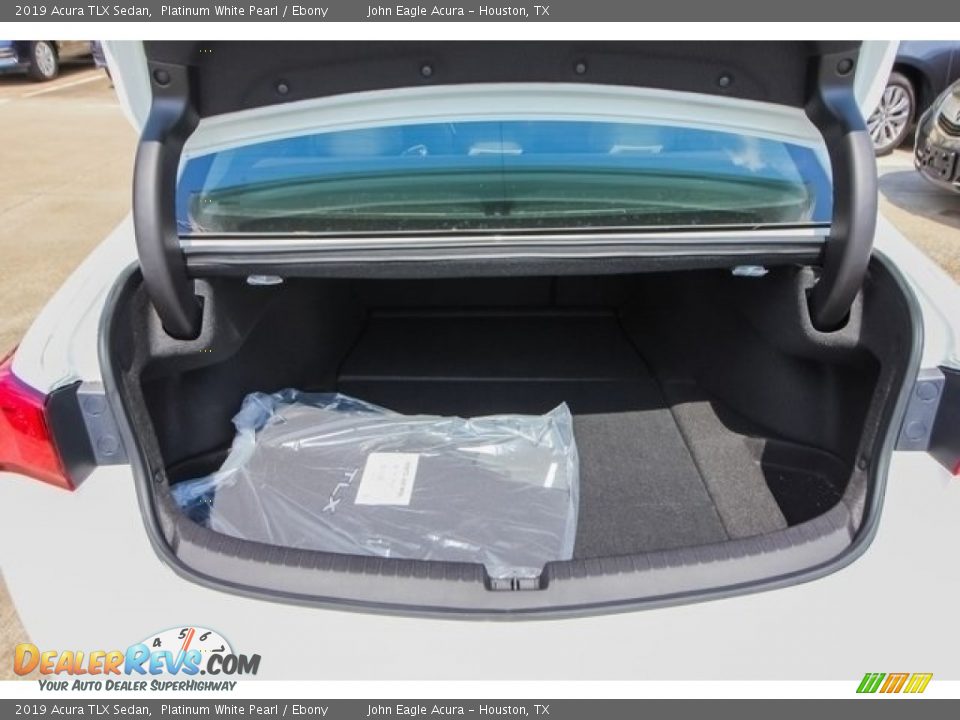 2019 Acura TLX Sedan Platinum White Pearl / Ebony Photo #18