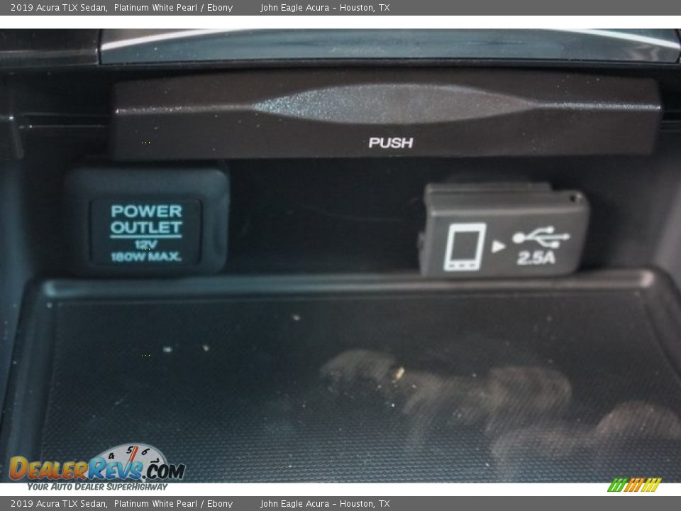 2019 Acura TLX Sedan Platinum White Pearl / Ebony Photo #35