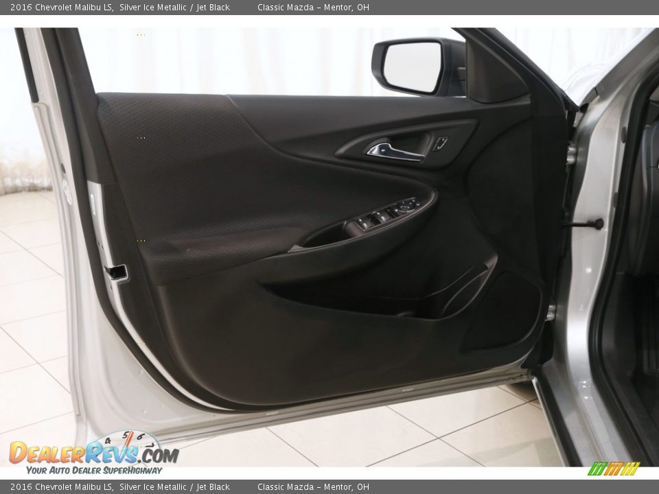 2016 Chevrolet Malibu LS Silver Ice Metallic / Jet Black Photo #4
