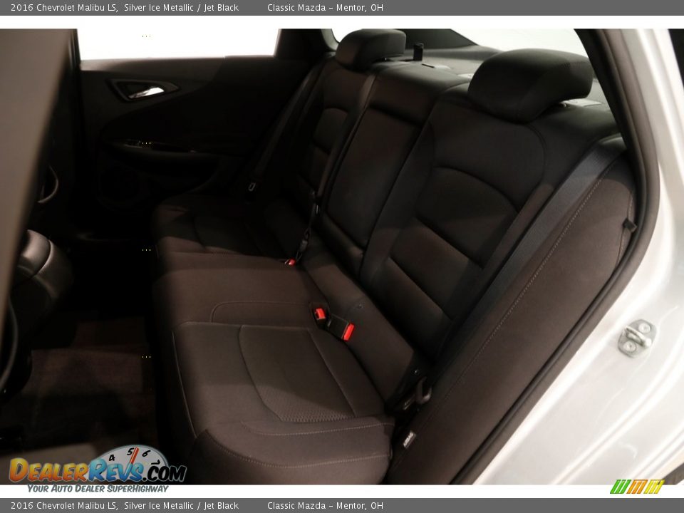2016 Chevrolet Malibu LS Silver Ice Metallic / Jet Black Photo #15