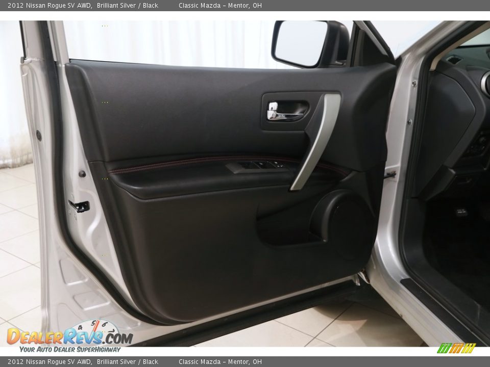 2012 Nissan Rogue SV AWD Brilliant Silver / Black Photo #4