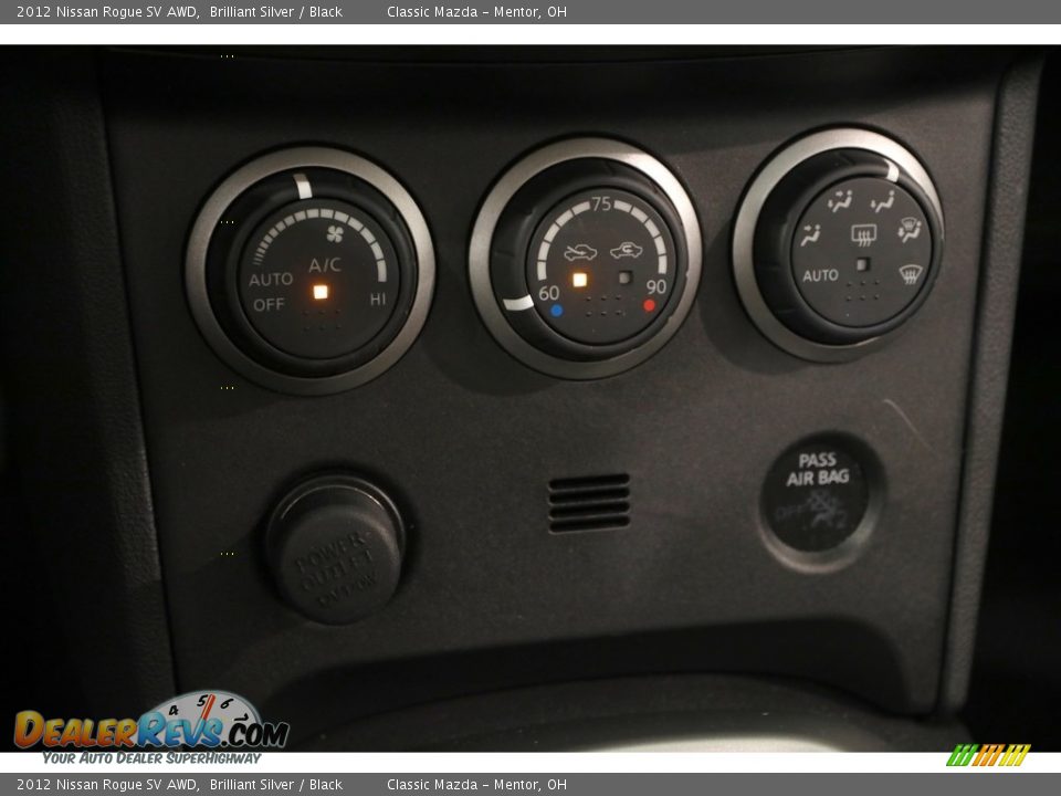 2012 Nissan Rogue SV AWD Brilliant Silver / Black Photo #18