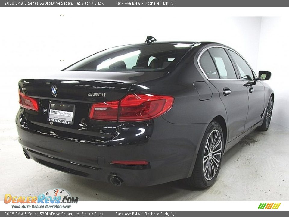 2018 BMW 5 Series 530i xDrive Sedan Jet Black / Black Photo #5