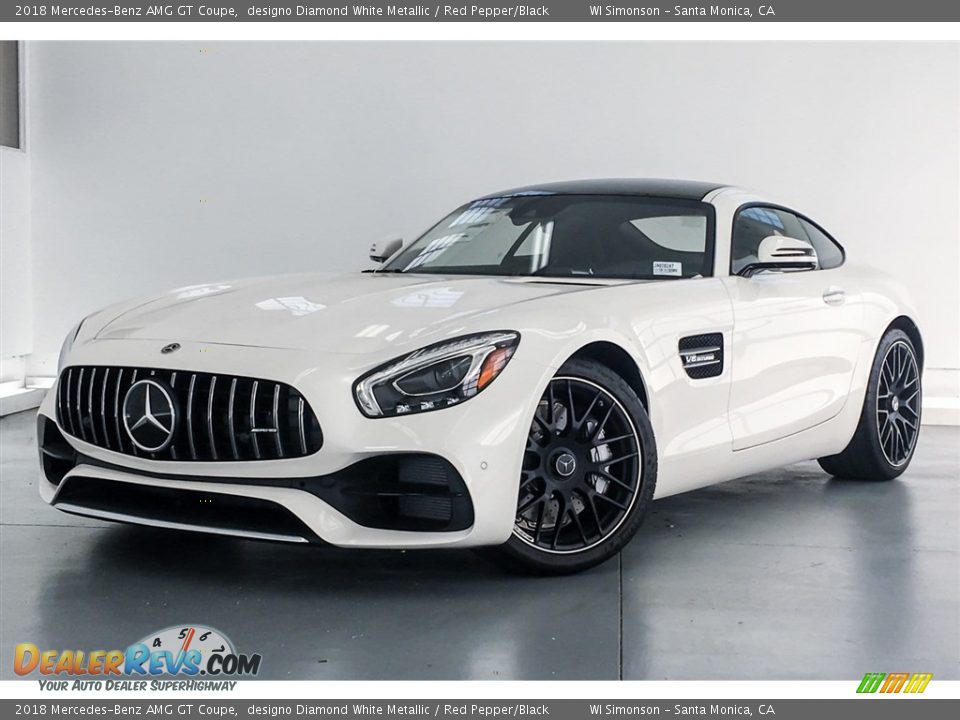 Front 3/4 View of 2018 Mercedes-Benz AMG GT Coupe Photo #12