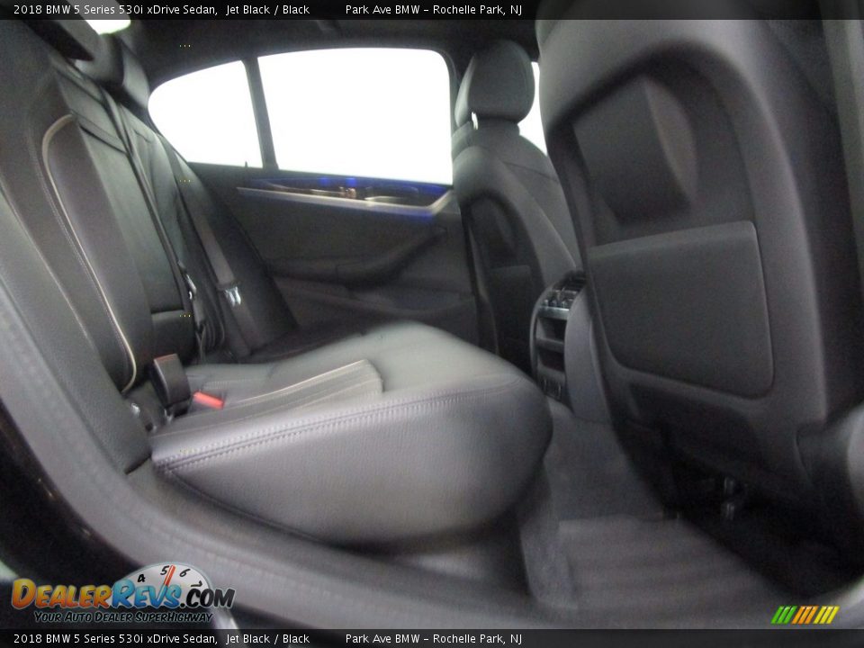 2018 BMW 5 Series 530i xDrive Sedan Jet Black / Black Photo #21