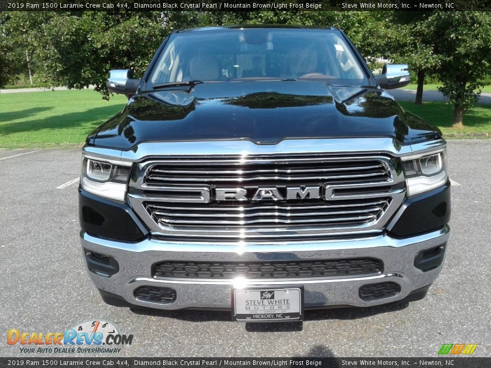 2019 Ram 1500 Laramie Crew Cab 4x4 Diamond Black Crystal Pearl / Mountain Brown/Light Frost Beige Photo #3