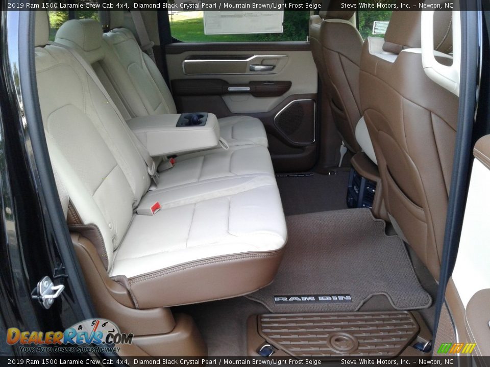 2019 Ram 1500 Laramie Crew Cab 4x4 Diamond Black Crystal Pearl / Mountain Brown/Light Frost Beige Photo #14