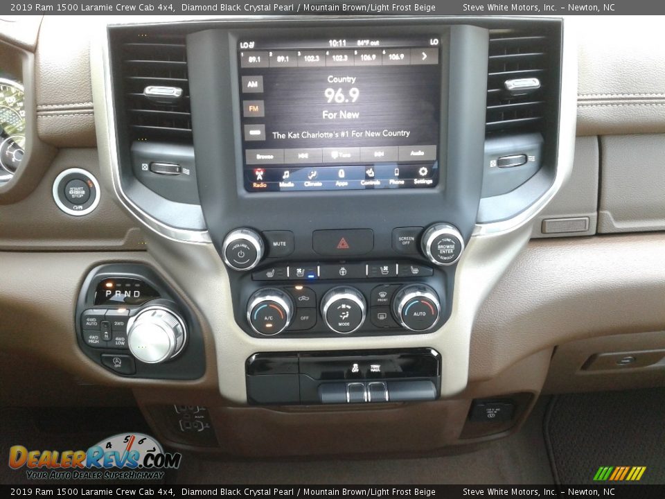 2019 Ram 1500 Laramie Crew Cab 4x4 Diamond Black Crystal Pearl / Mountain Brown/Light Frost Beige Photo #21