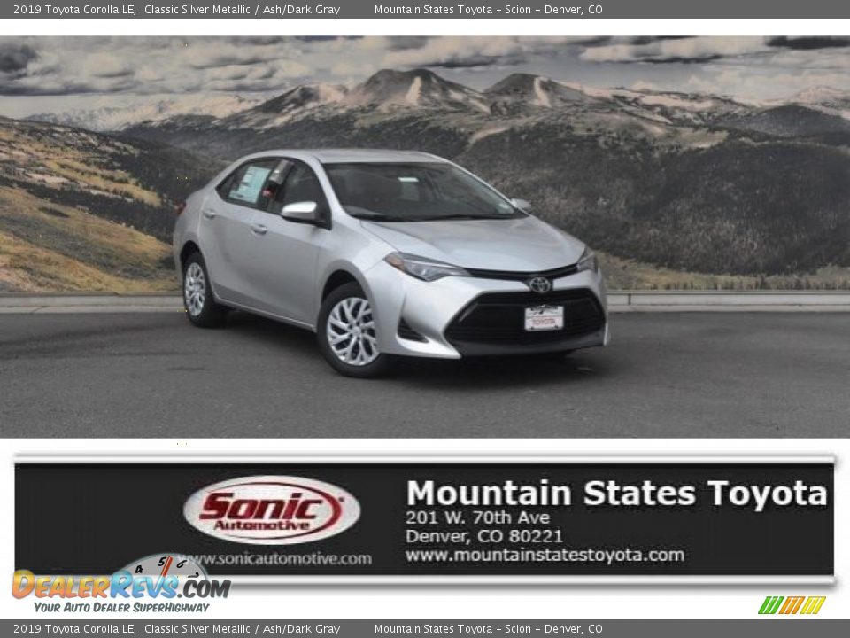 2019 Toyota Corolla LE Classic Silver Metallic / Ash/Dark Gray Photo #1