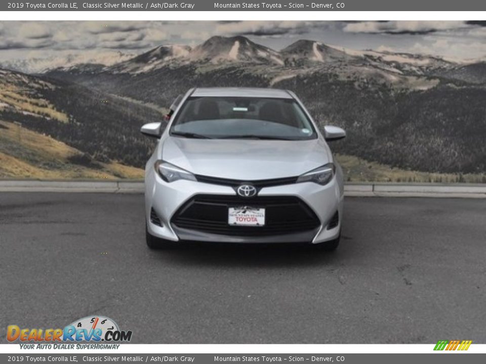 2019 Toyota Corolla LE Classic Silver Metallic / Ash/Dark Gray Photo #2