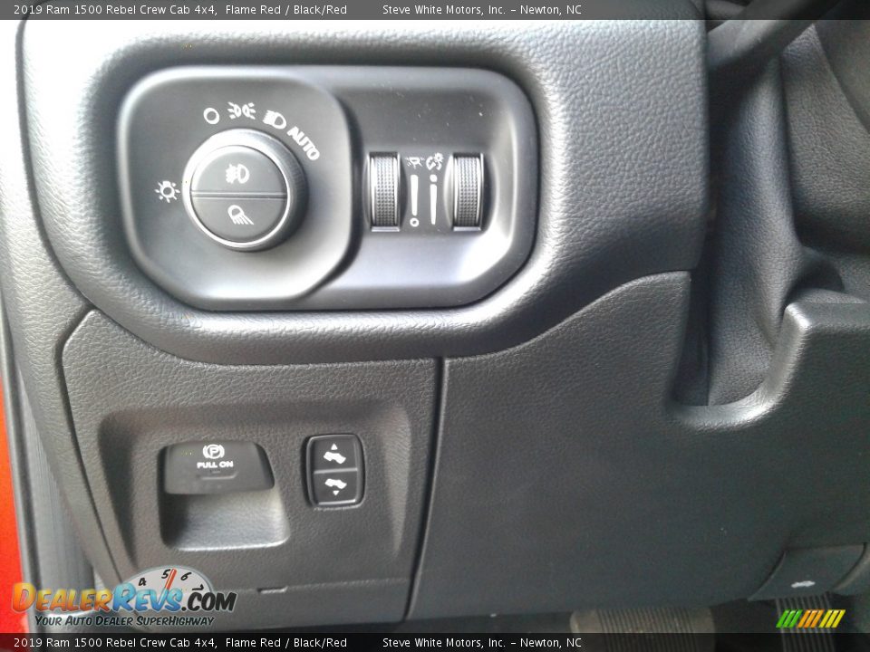 Controls of 2019 Ram 1500 Rebel Crew Cab 4x4 Photo #17
