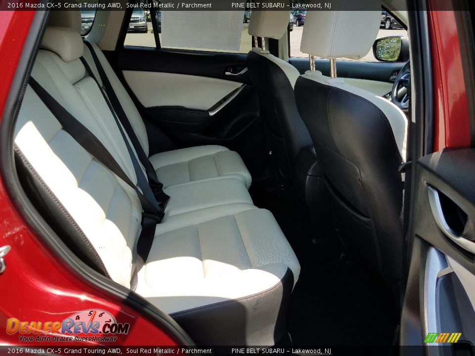 2016 Mazda CX-5 Grand Touring AWD Soul Red Metallic / Parchment Photo #14