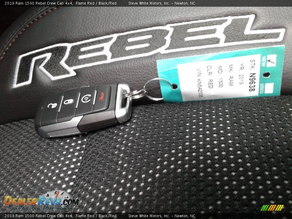 Keys of 2019 Ram 1500 Rebel Crew Cab 4x4 Photo #34