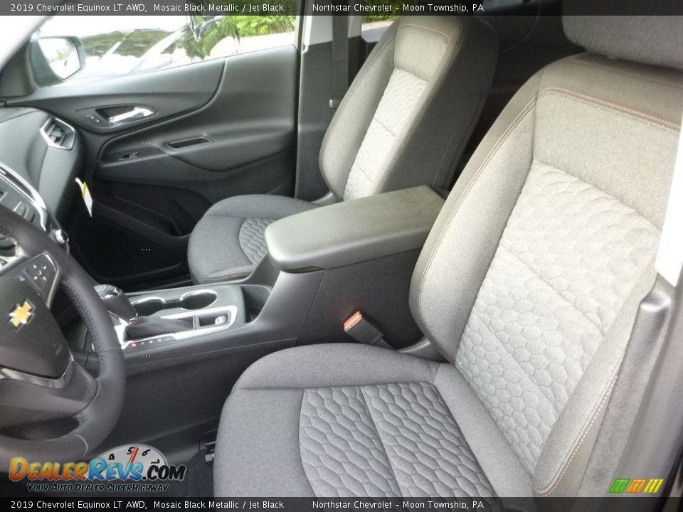 Front Seat of 2019 Chevrolet Equinox LT AWD Photo #13