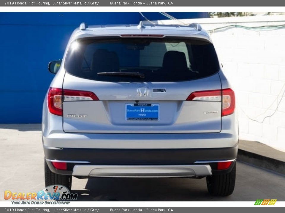 2019 Honda Pilot Touring Lunar Silver Metallic / Gray Photo #6