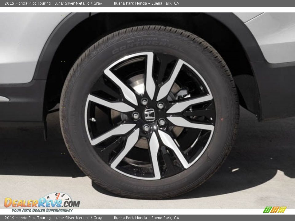 2019 Honda Pilot Touring Lunar Silver Metallic / Gray Photo #14