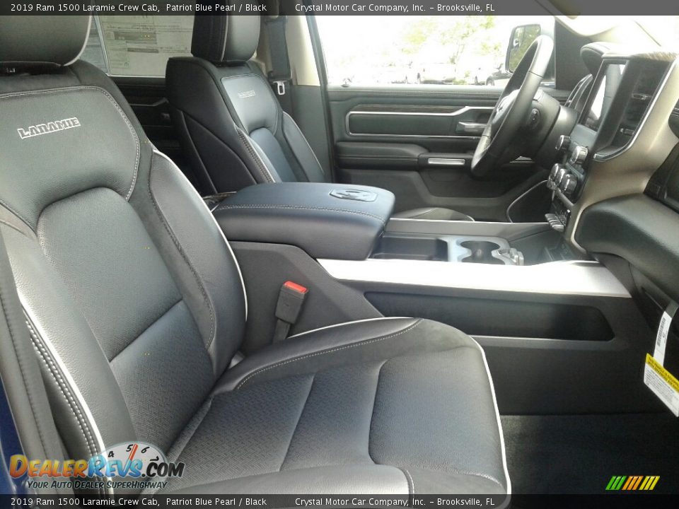 Front Seat of 2019 Ram 1500 Laramie Crew Cab Photo #12