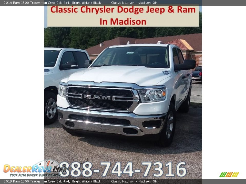 2019 Ram 1500 Tradesman Crew Cab 4x4 Bright White / Black Photo #1