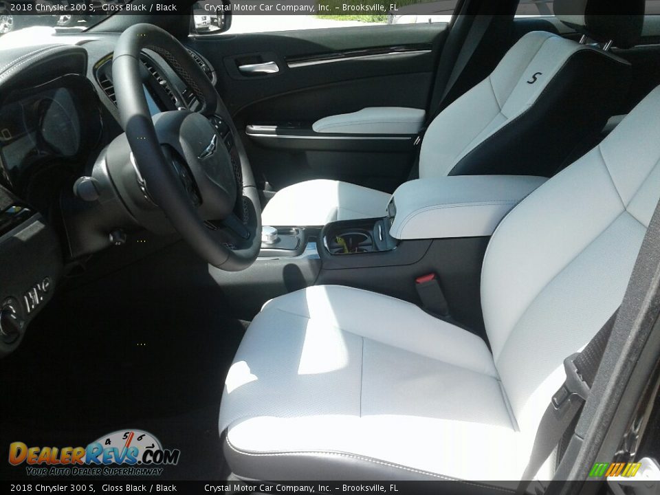 Front Seat of 2018 Chrysler 300 S Photo #9