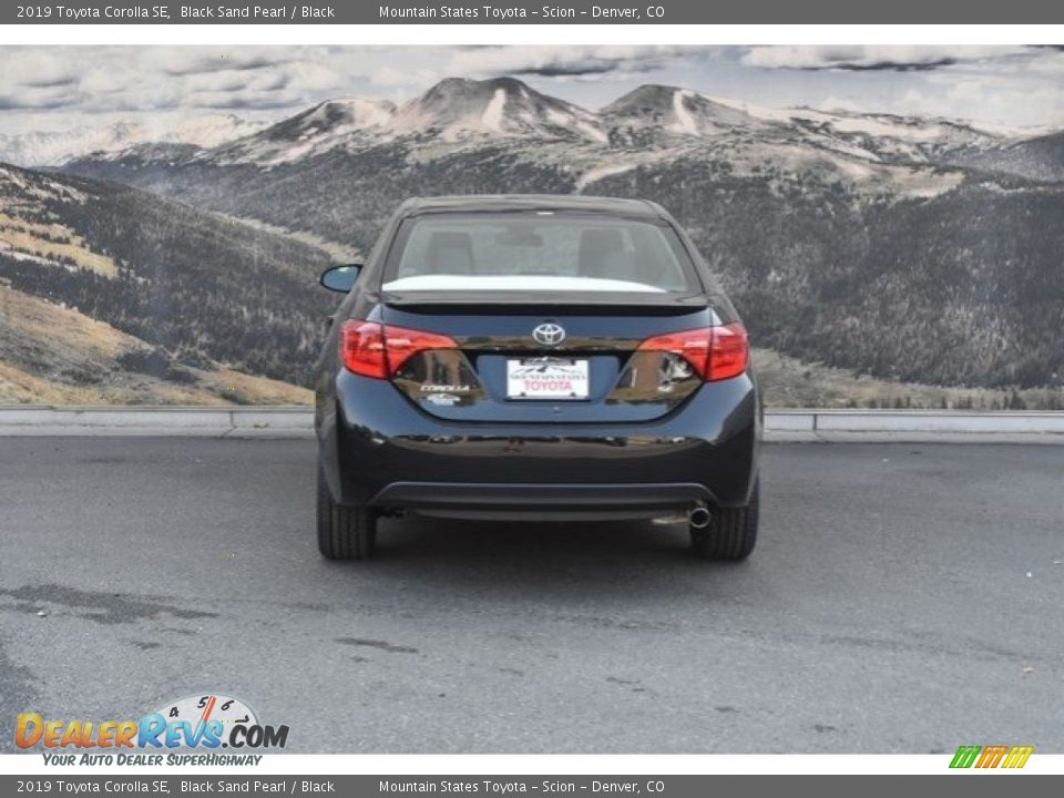 2019 Toyota Corolla SE Black Sand Pearl / Black Photo #4