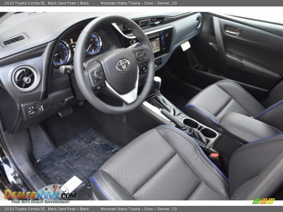 2019 Toyota Corolla SE Black Sand Pearl / Black Photo #5