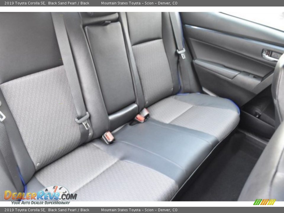 2019 Toyota Corolla SE Black Sand Pearl / Black Photo #18