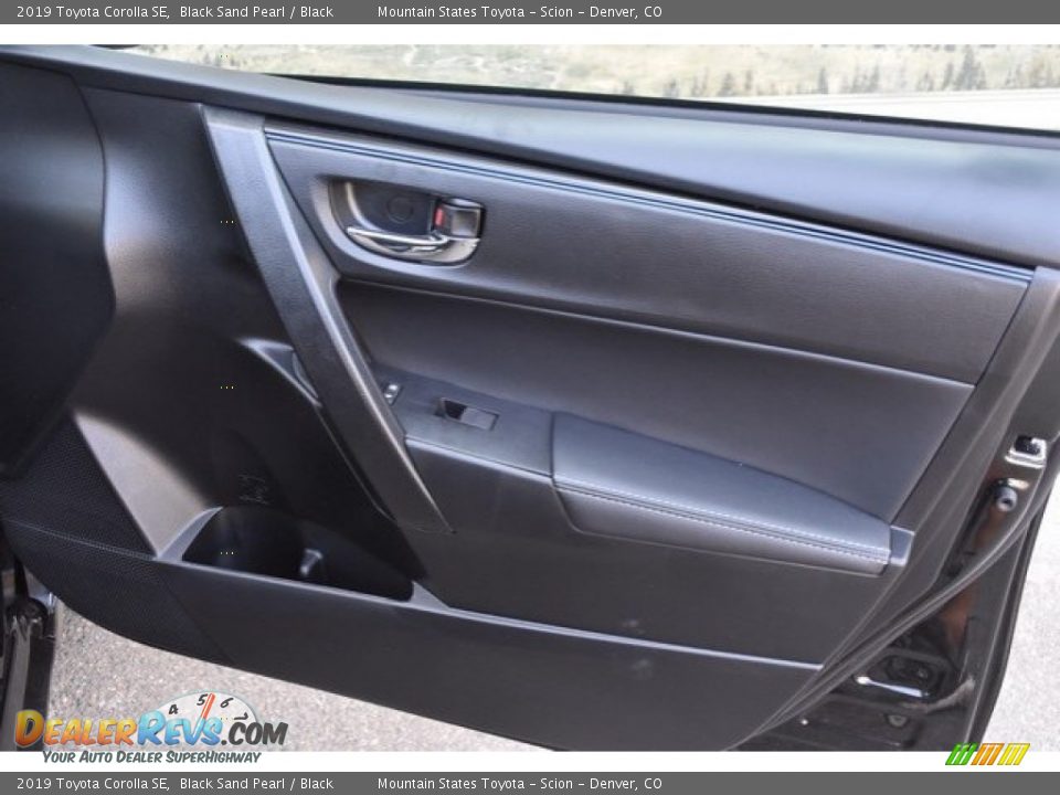 2019 Toyota Corolla SE Black Sand Pearl / Black Photo #21